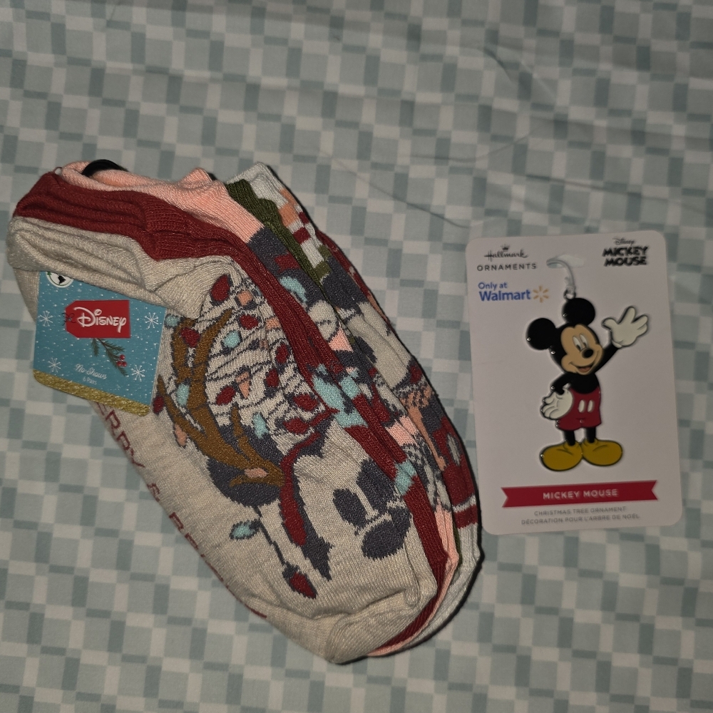 Mickey Mouse Christmas Bundle